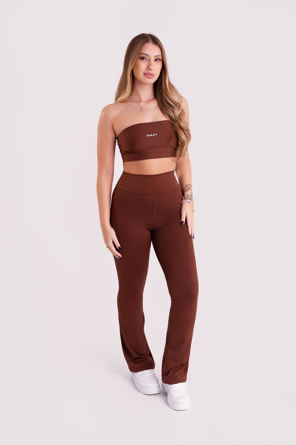 Conjunto Top Faixa + Calça Flare Fitness Feminina Marrom